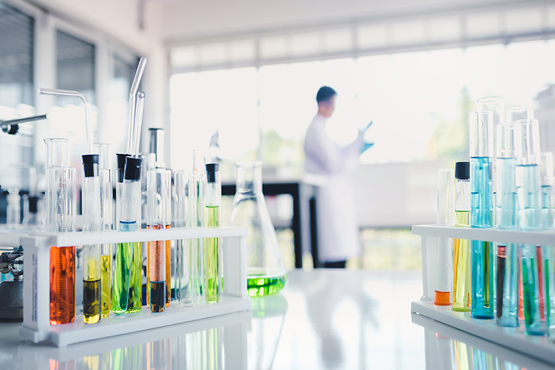 Maquilas de soluciones químicas